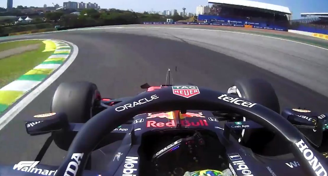 Max Verstappen pilota carro de drift e se diverte: 'Foi muito
