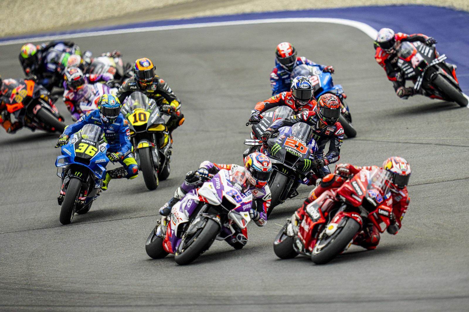 Moto GP: corrida sprint cancelada devido ao mau tempo - CNN Portugal