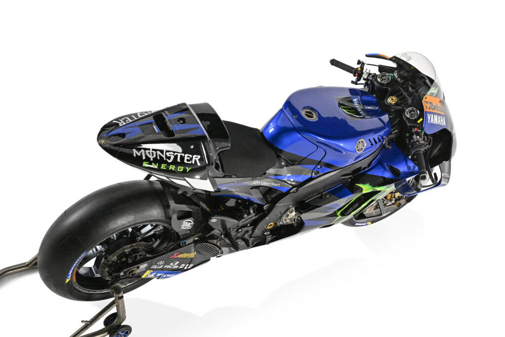 Yamaha apresenta nova YZF-M1 na Itália - moto.com.br