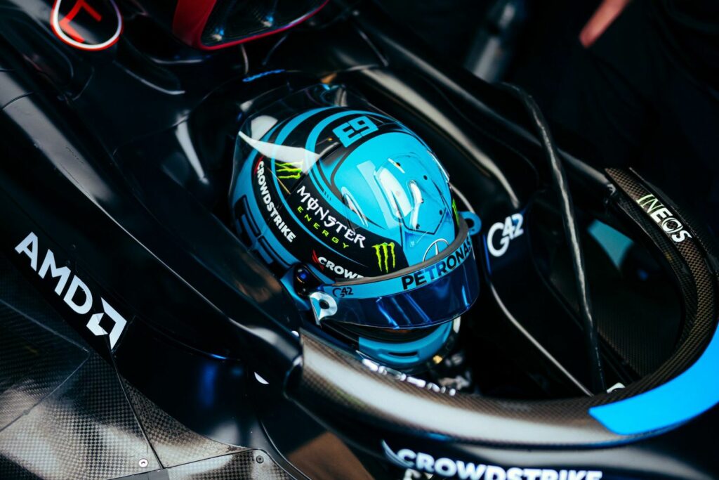 F1: Russell se mostra otimista com a Mercedes após treinos em