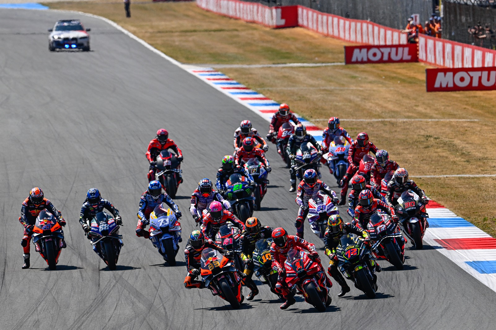 MotoGP descarta aumentar grid na temporada 2024 Notícia de MotoGP