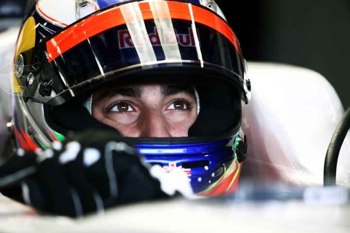 Ricciardo faz paralelo e diz que volta à F1 “não será loucura maior do que minha estreia”