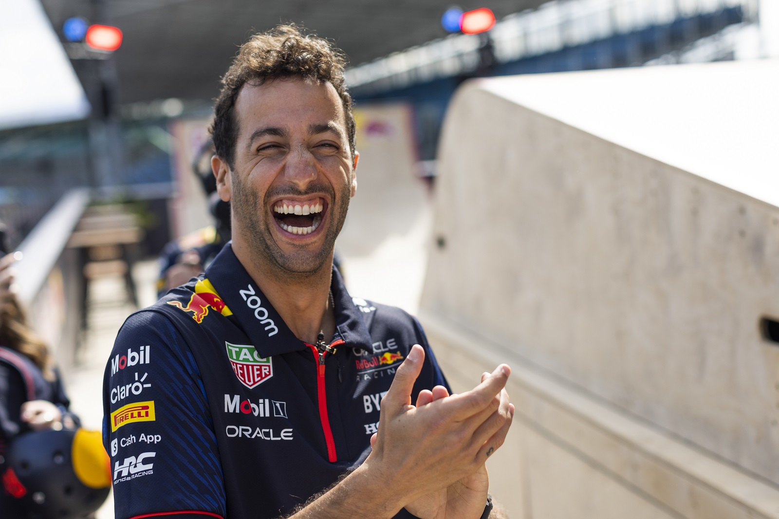 Ricciardo diz que ida ao Super Bowl foi decisiva: “Vi que adoraria competir de novo”